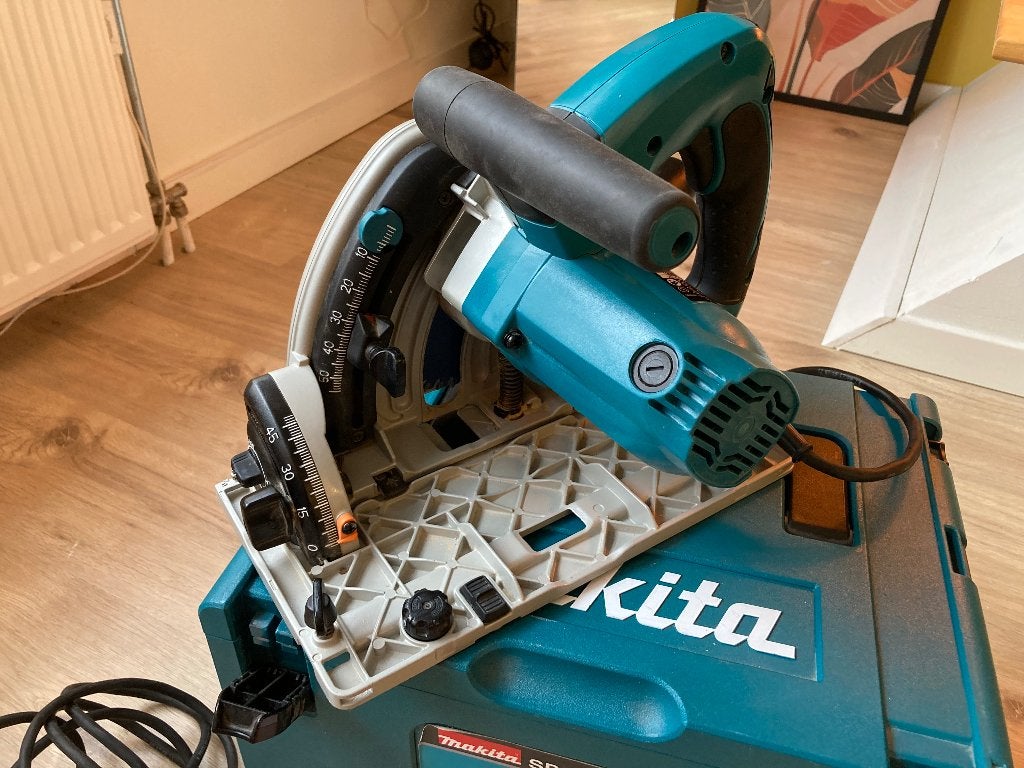 Makita SP6000J invalzaag met Bosch zaagblad en adapter, Ophalen, Gebruikt, Invalzaag, Makita