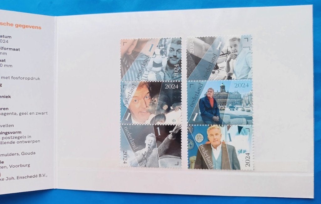 Postzegelmapje 690 André van Duin 60 jaar publiekslieveling, Postzegels en Munten, Postzegels | Nederland, Verzenden, Na 1940