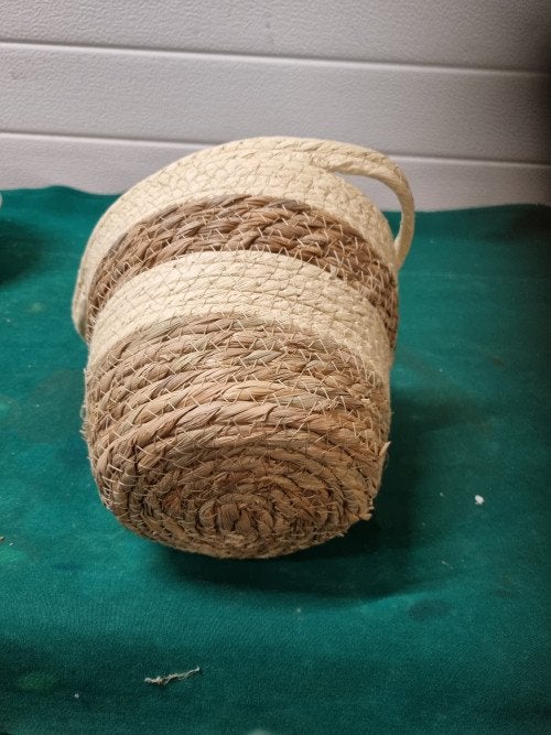 bloempot mand gevlochten, Ophalen of Verzenden, 'T Olde Gre-j, Info@toldegrej.nl, Endepoelstraat 20f Didam