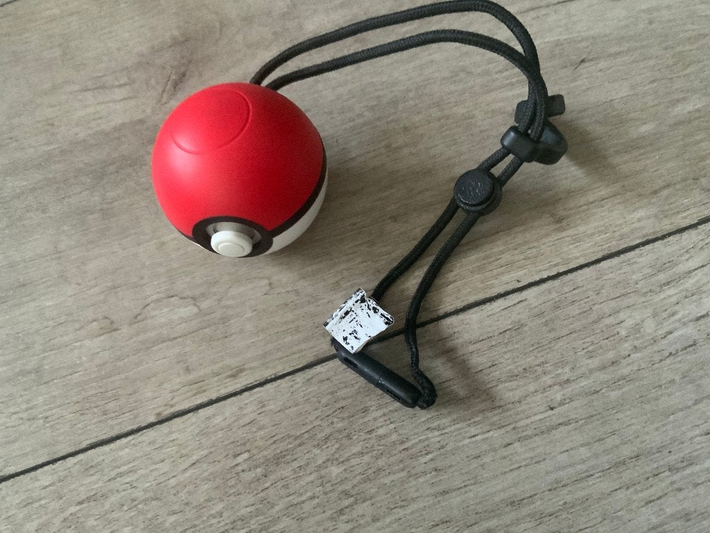 Nintendo Switch Pokeball Plus controller Pokemon Pokebal, Avontuur en Actie, 1 speler, Ophalen of Verzenden, Zo goed als nieuw