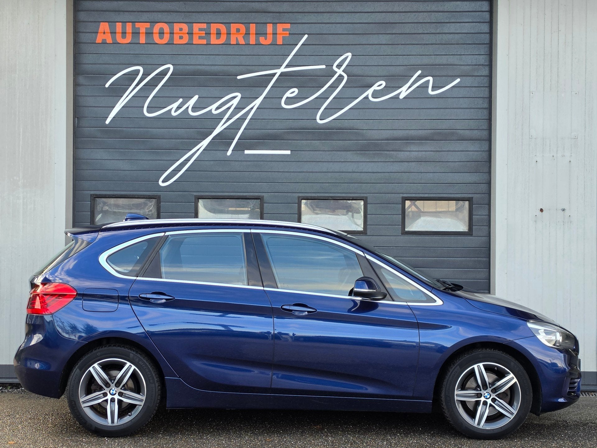 BMW 2-serie Active Tourer 218i Executive Sport-Line|Clima|Na, Auto's, Voorwielaandrijving, Gebruikt, Blauw, Origineel Nederlands