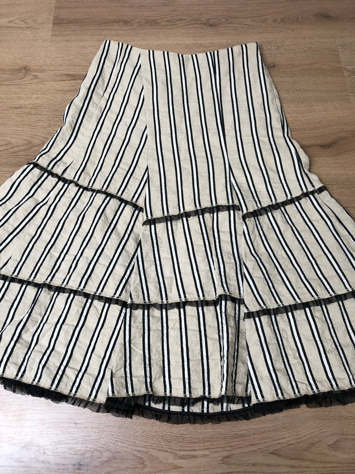 Leon ecru gestreepte rok 38 zwart wit linnen katoen, Kleding | Dames, Rokken, Maat 38/40 (M), Wit, Ophalen of Verzenden, Zo goed als nieuw