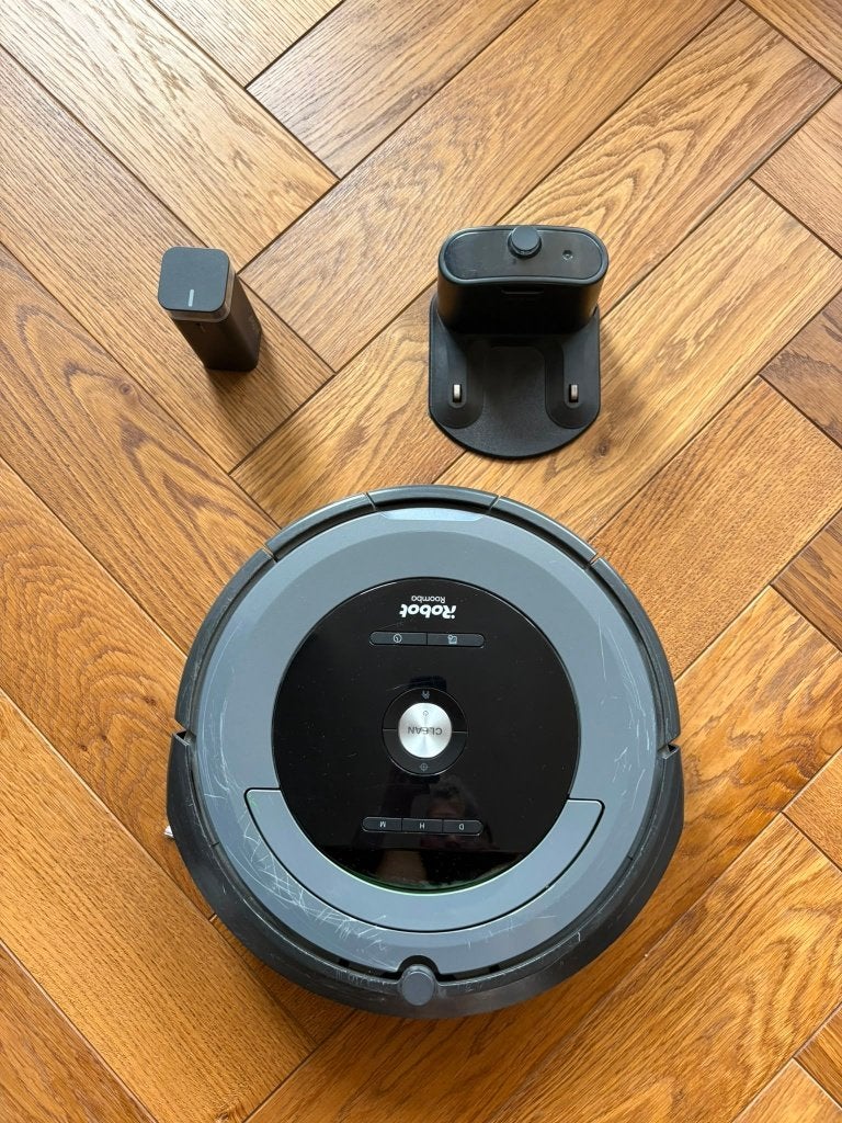 iRobot Roomba e5, Witgoed en Apparatuur, Stofzuigers, Gebruikt, IRobot, Draadloos, Ophalen of Verzenden