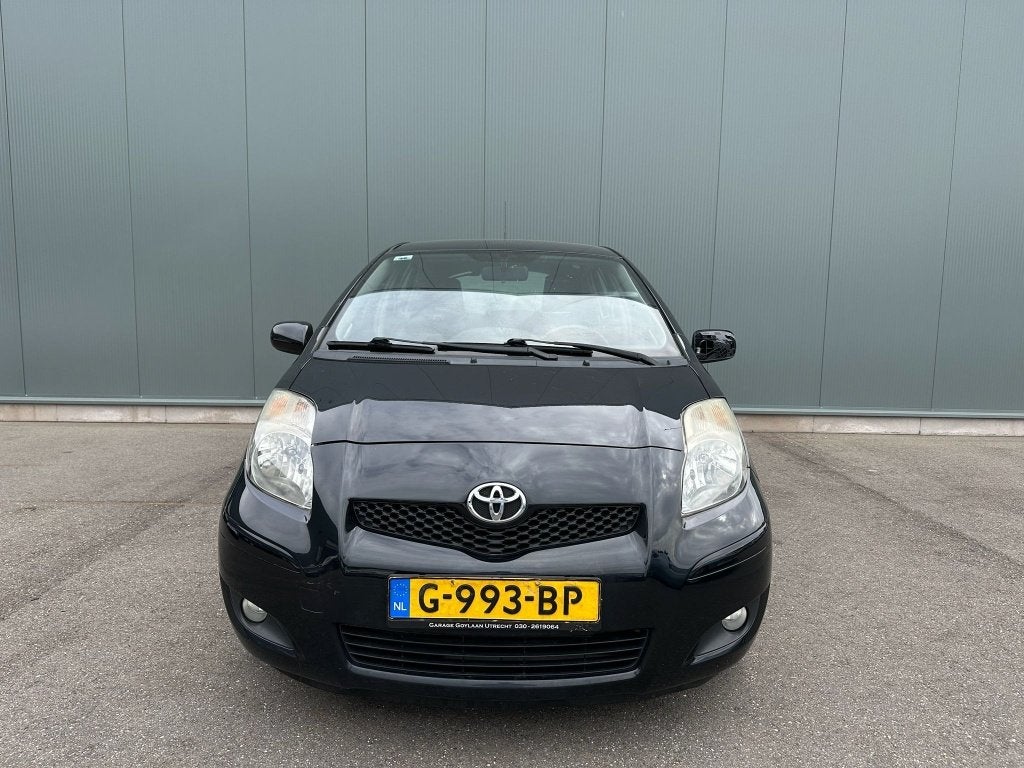 Toyota Yaris 1.3 VVTi Comfort Lim CLIMA AIRCO ! (bj 2010), Auto's, Toyota, 1025 kg, 101 pk, 40 €/maand, 4 cilinders