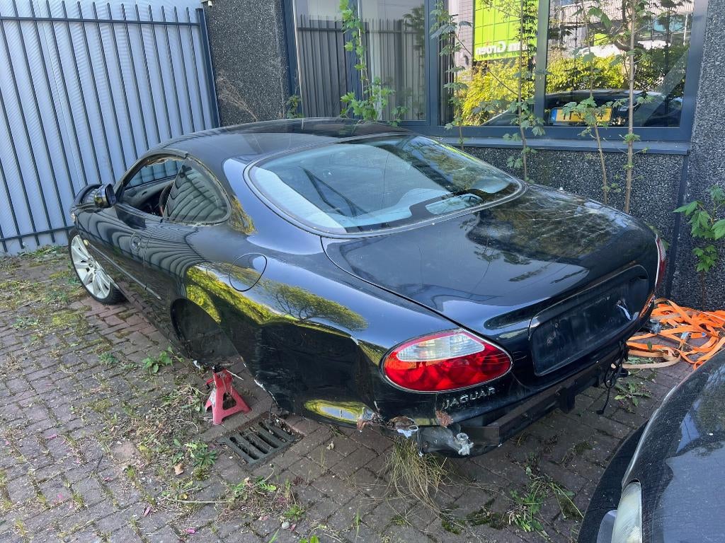 Jaguar XK8 1998 – onderdelenauto / project / donor, Ophalen, Jaguar