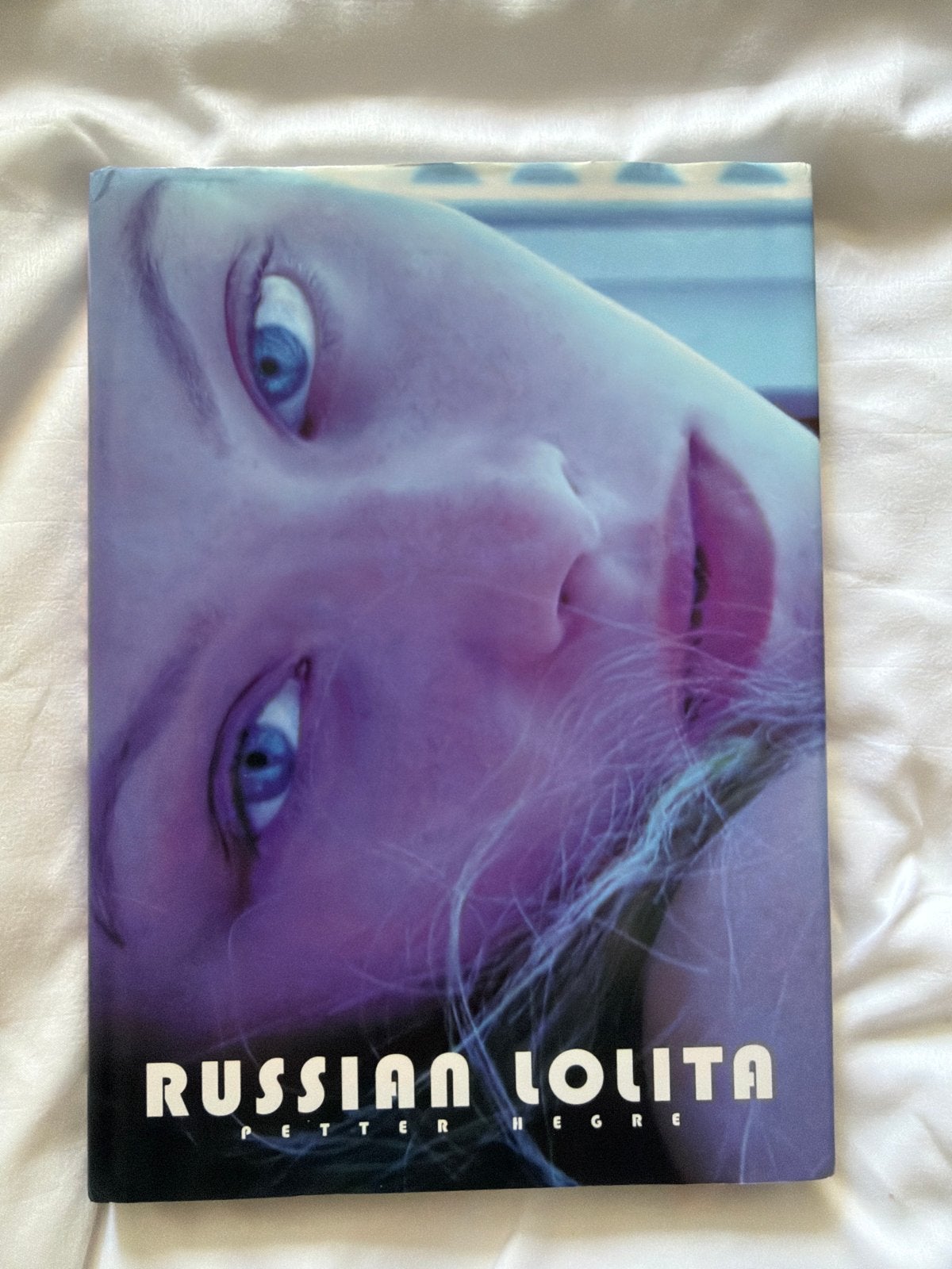Uniek boek! Russian Lolita - Petter Hegre (Fotoboek), Ophalen, Gelezen, Europa overig