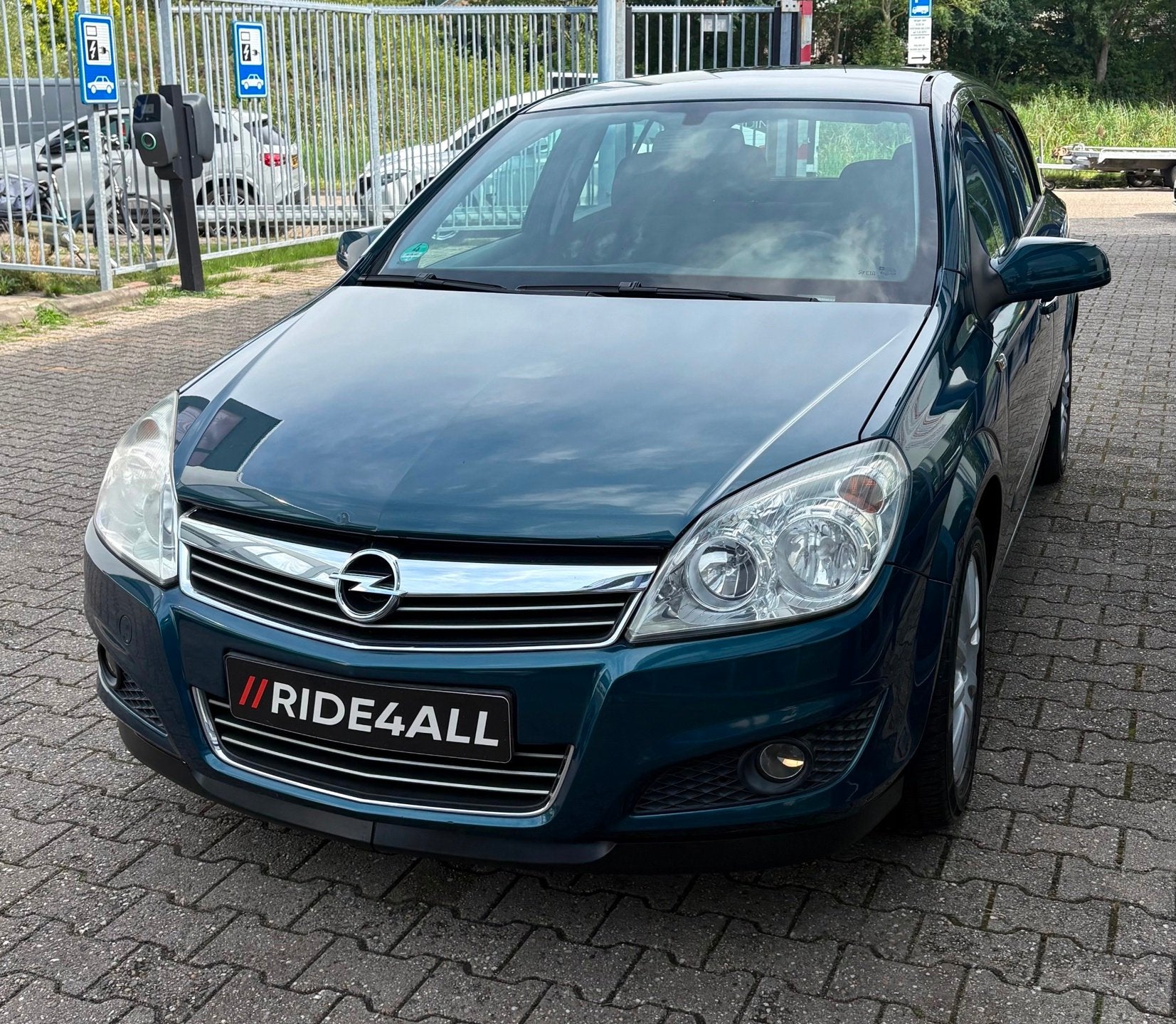 Opel Astra 1.6/CRUISE/AIRCO/NAP/5DRS, Voorwielaandrijving, Gebruikt, Zwart, 4 cilinders