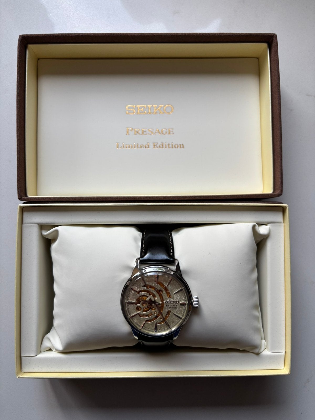 Seiko Presage limited edition Cocktail Time Star Bar, Seiko, Leer, Staal, Polshorloge