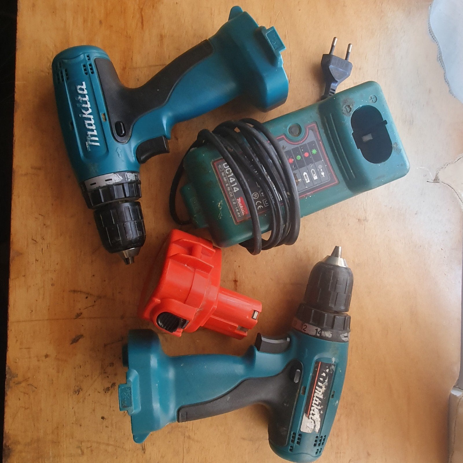 Makita Accuboormachines plus lader, Ophalen of Verzenden, Boor- en Schroefmachine
