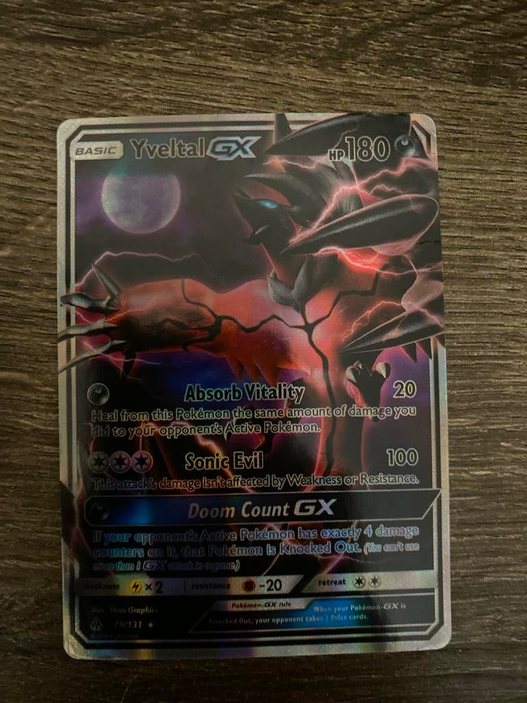 Pokémon Kaart Yveltal GX 79/131, Ophalen, Zo goed als nieuw, Losse kaart