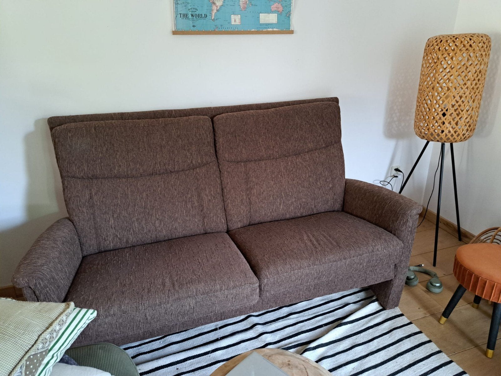 GRATIS Bruine hoge bank, Ophalen, Gebruikt