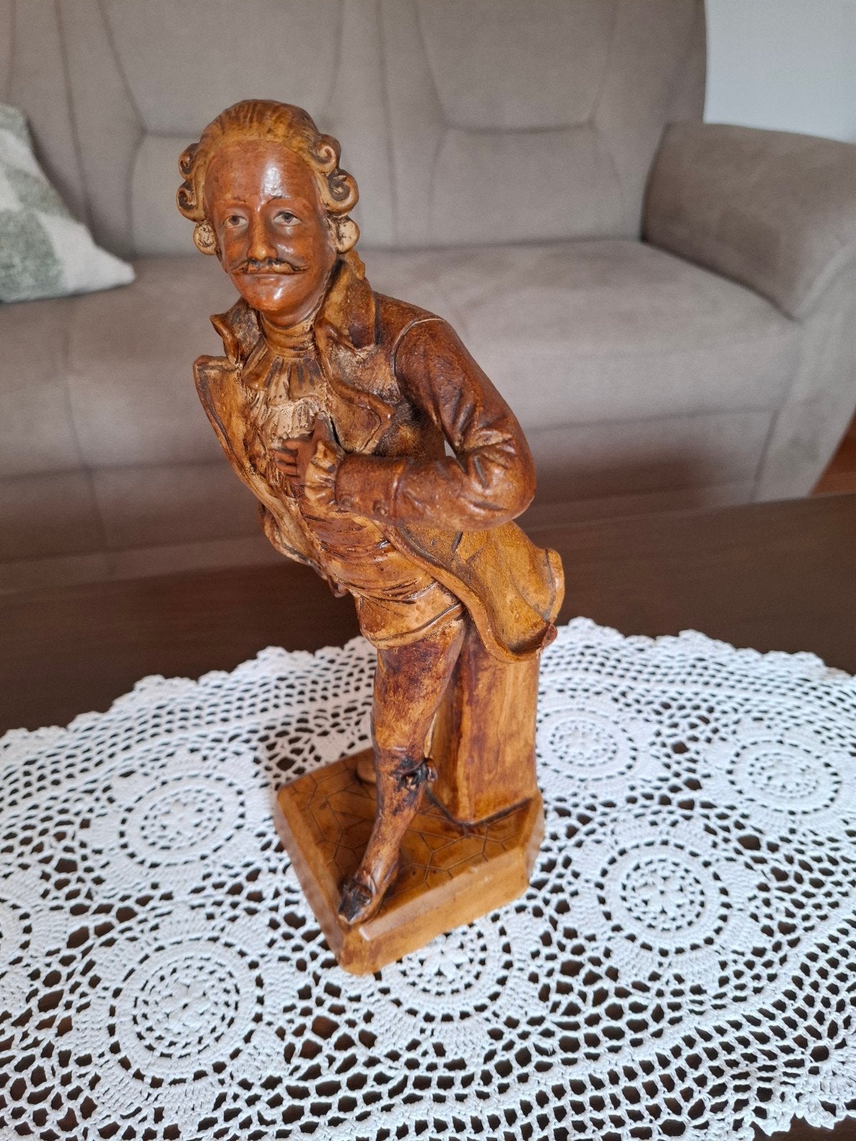 prachig mooi uitgevoerd oud antiek gesigneerd sierstuk beeld, Ophalen of Verzenden, 20 - 50 cm, Beeld, Bruin