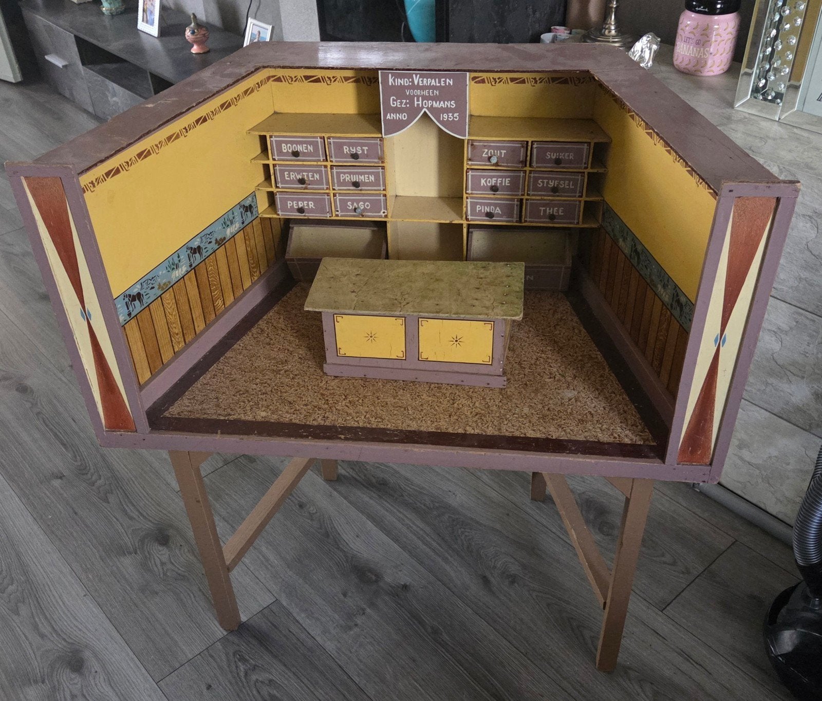 Antieke Kruidenierswinkel uit 1935 - Uniek Speelgoed, Ophalen