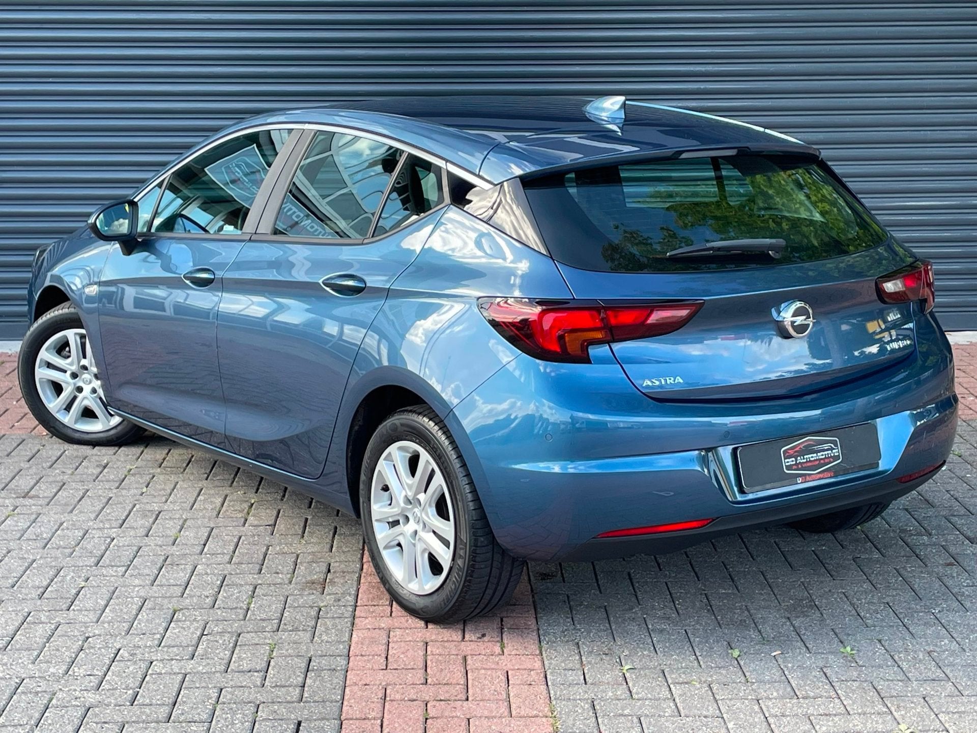 Opel Astra 1.4 Edition Carplay | Navi | 150 PK | 2e Eigenaar, Stof, Gebruikt, 4 cilinders, 150 pk