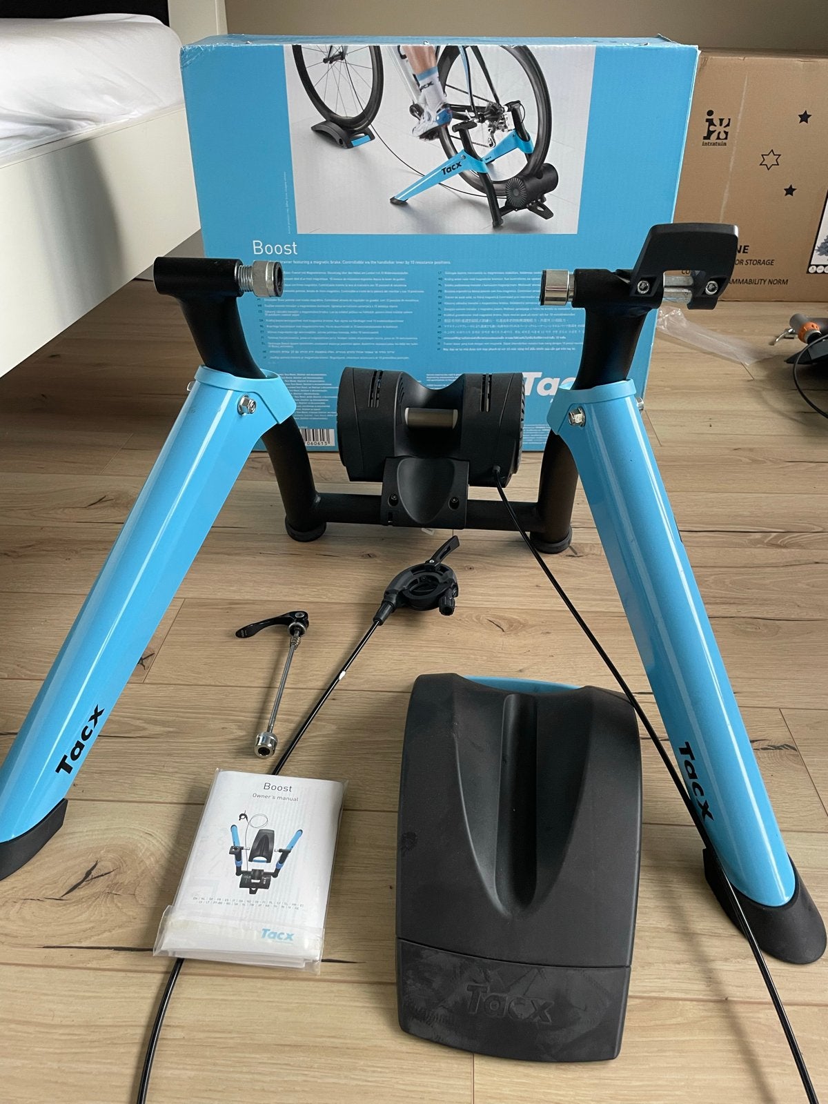 Tacx Boost Indoor Fietstrainer - Nieuw, Sport en Fitness, Ophalen, Nieuw, Overige typen