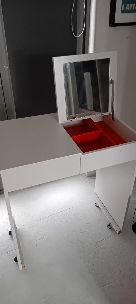 Kaptafel wit al gemonteerd en op wieltjes, Ophalen, Gebruikt, 50 tot 100 cm, Minder dan 100 cm