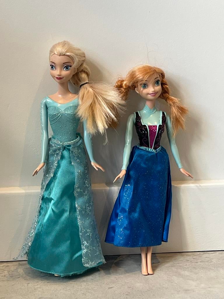 Anna & Elsa poppen - Disney Frozen, Ophalen of Verzenden, Gebruikt, Overige typen