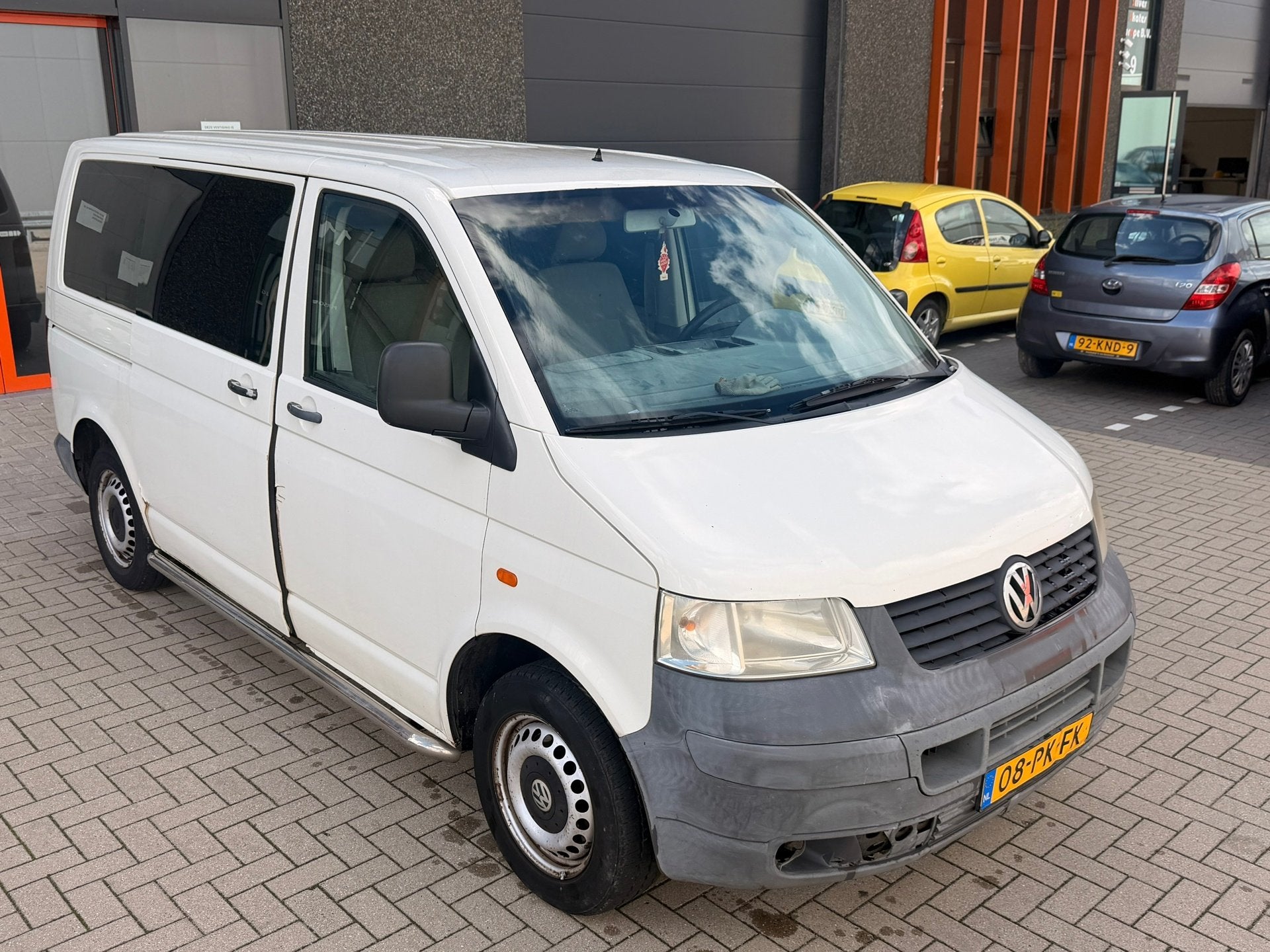 Volkswagen Transporter Kombi 1.9 TDI 300 Trendl., Auto's, 86 pk, Gebruikt, 8 stoelen, Wit
