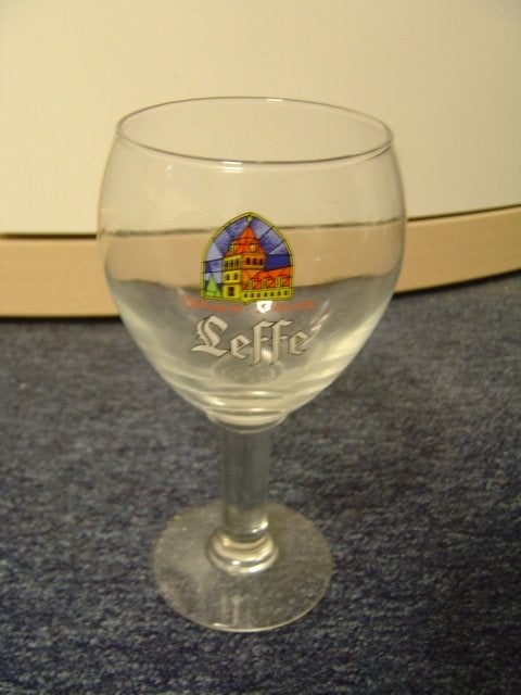 Bier Glas Leffe uit België!, Ophalen of Verzenden, Zo goed als nieuw, Glas of Glazen, Overige merken