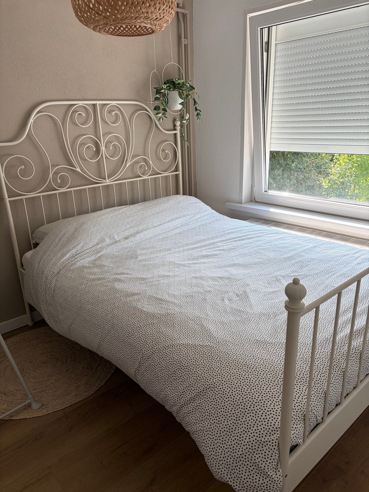 Wit metalen bedframe - 140x200 cm ikea, Ophalen, Gebruikt, 100 cm of meer, Matras