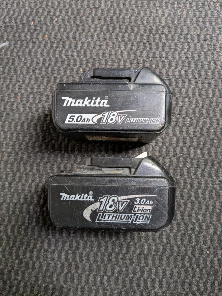 Makita 18 v accu 2 stuks 3 ah en 5 ah, Ophalen of Verzenden