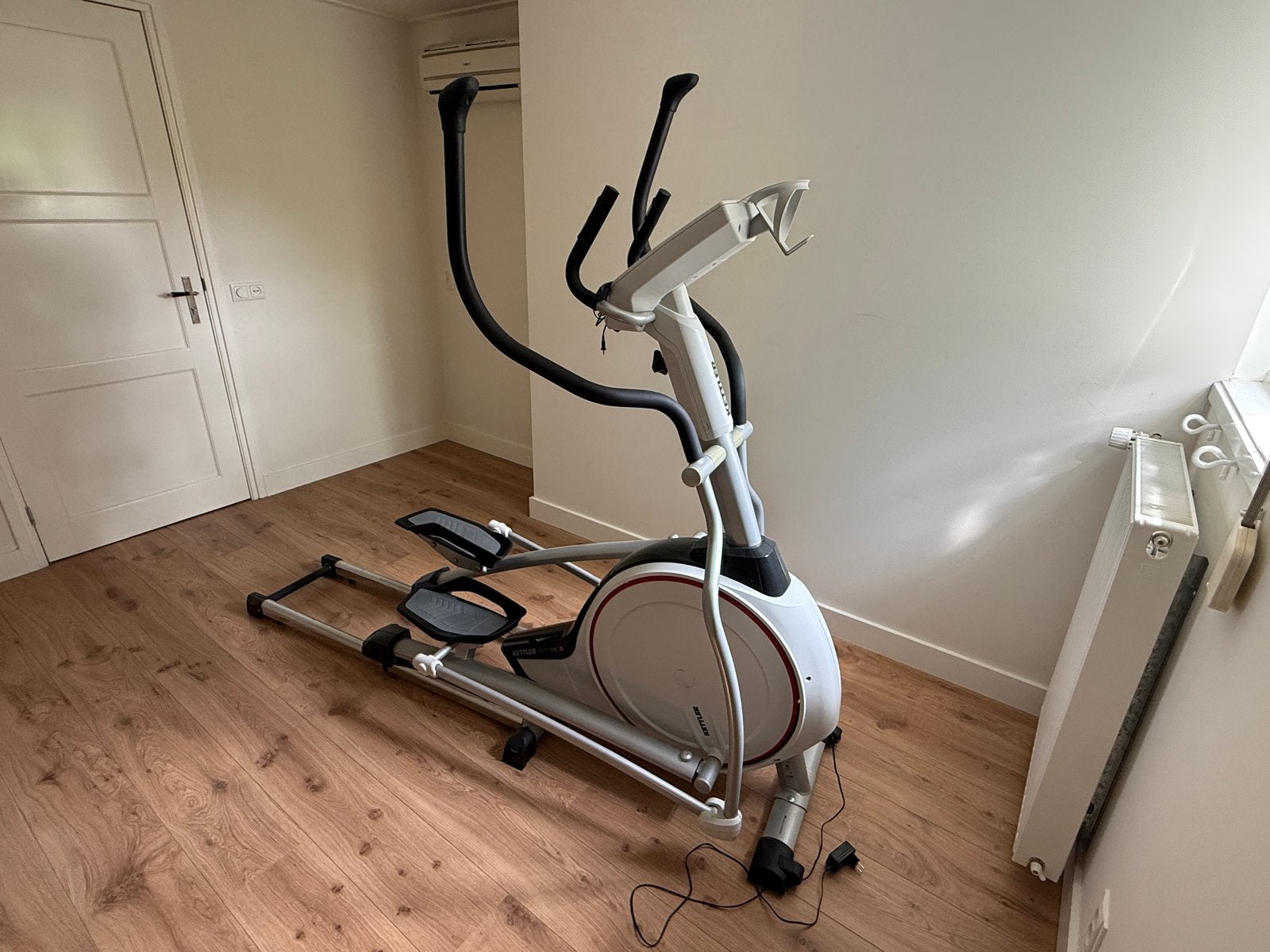 Kettler Skylon 3 Crosstrainer - Zo goed als nieuw, Ophalen, Benen, Zo goed als nieuw, Crosstrainer
