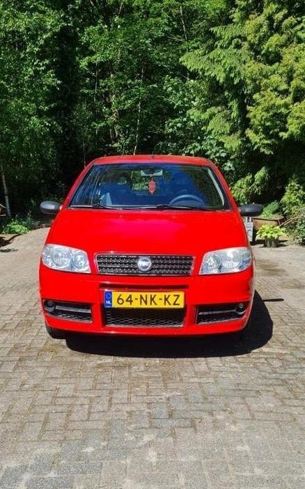 Fiat Punto 1.2 3DR 2003 Rood, Auto's, Fiat, Voorwielaandrijving, 4 cilinders, 400 kg, Origineel Nederlands