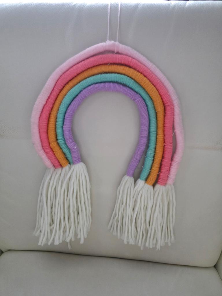 Kleurrijke Regenboog Plafond of Wanddecoratie van Wol, Ophalen of Verzenden, Zo goed als nieuw, Wanddecoratie