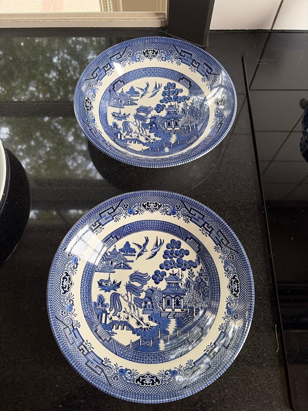 Churchill England Willow Blue schalen - Set van 2, Huis en Inrichting, Overige merken, Ophalen of Verzenden, Zo goed als nieuw