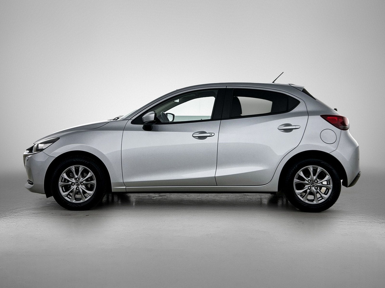 Mazda 2 1.5 Skyactiv-G Comfort | Carplay | Keyless | LED | 1, Auto's, Keurmerk '100% Onderhouden', 4 cilinders, Origineel Nederlands
