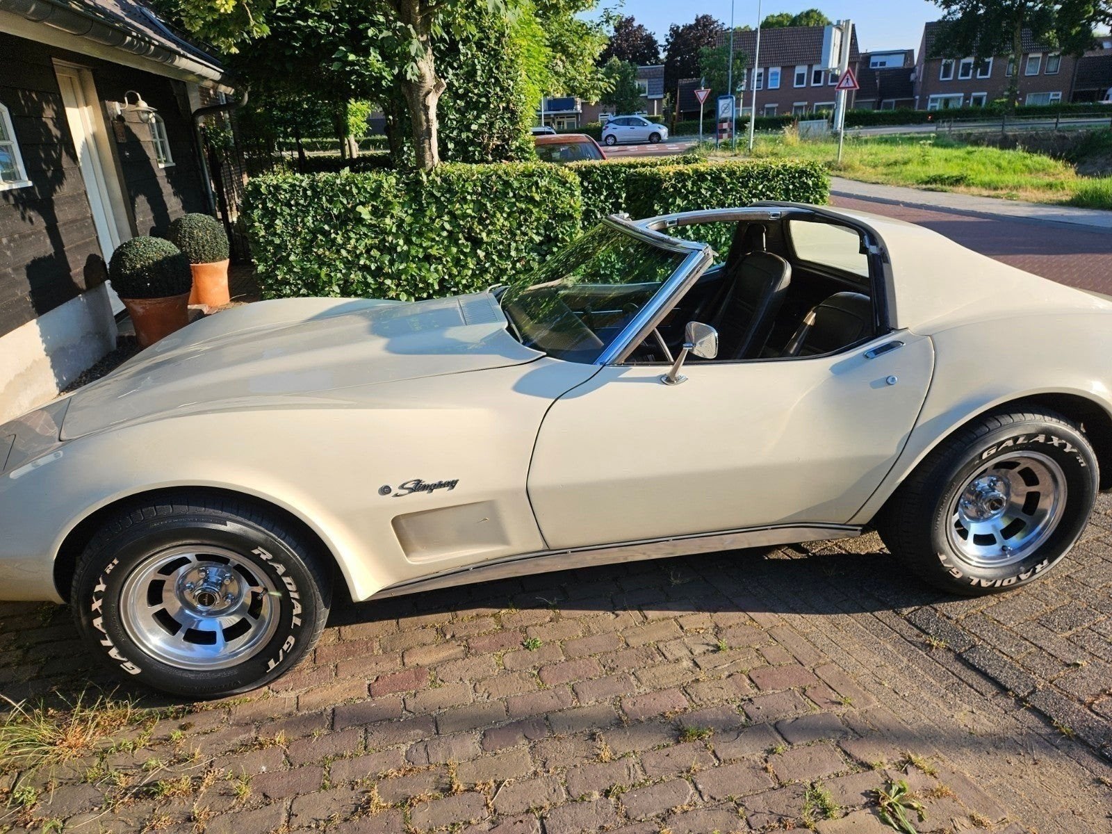 Chevrolet Corvette Stingray C3, 1975, Targa, Wit, Geïmporteerd, 167 pk, 2 stoelen