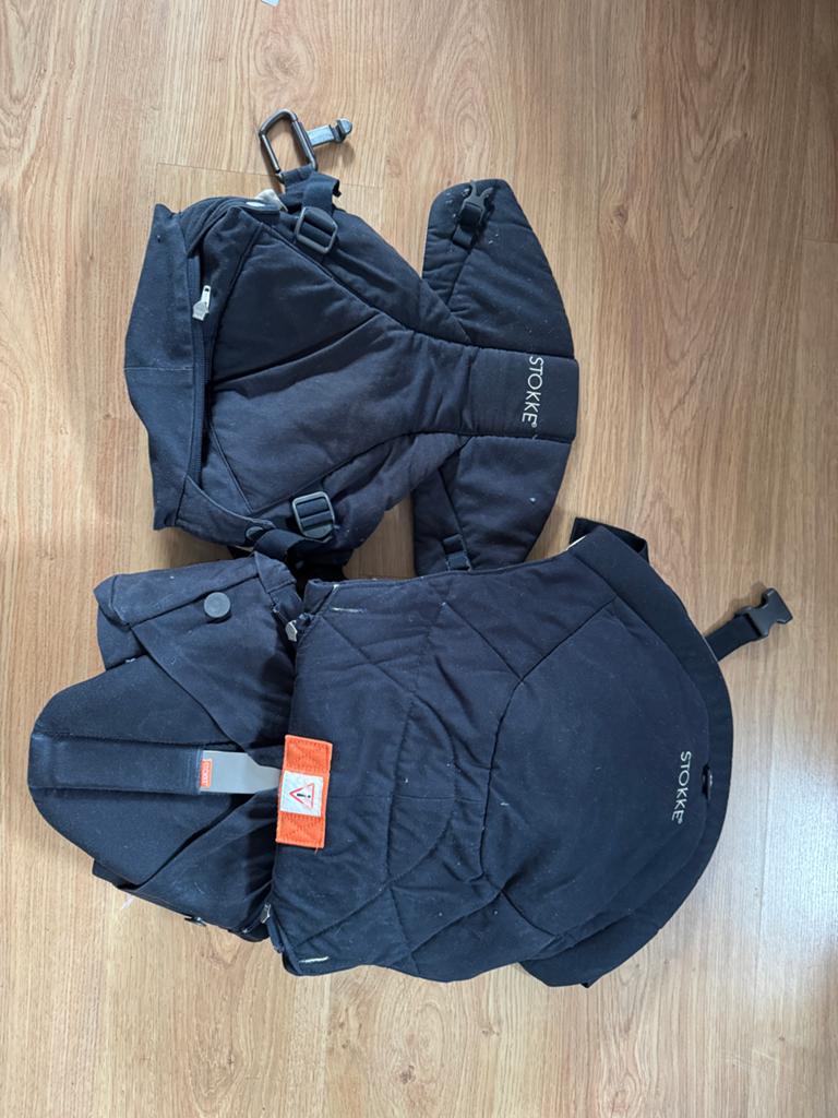 Stokke MyCarrier draagzak - Zwart, Kinderen en Baby's, Babydragers en Draagdoeken, Overige merken, Gebruikt, Buik of Rug, Ophalen of Verzenden