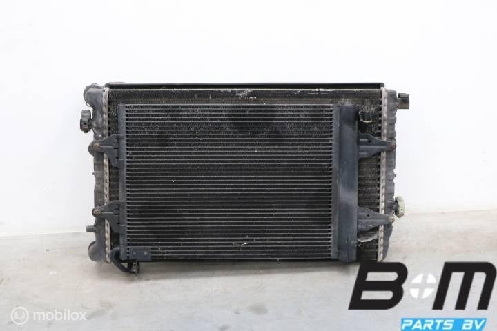 Radiateur + ventilatoren VW Polo 9N3 6Q0121207F, Auto-onderdelen, Gebruikt