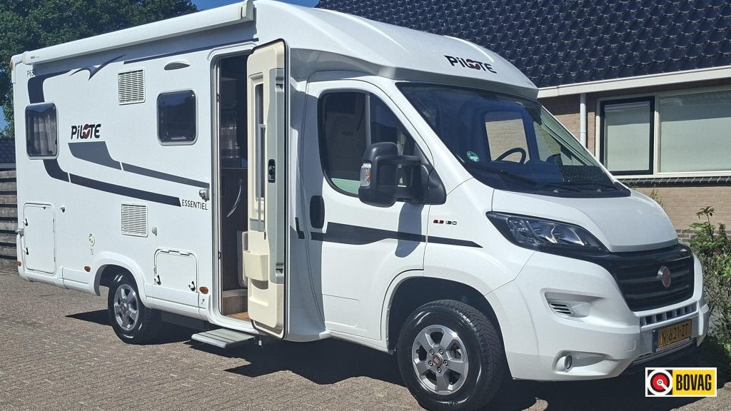 Caravans And Camping Pilote