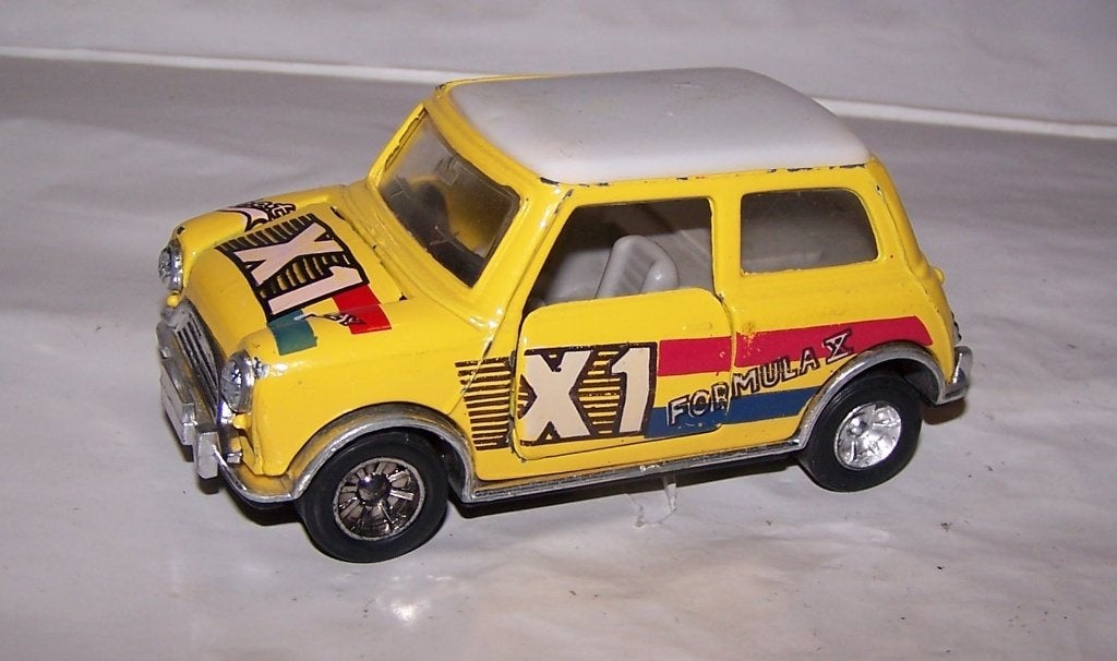 Vintage Mini Cooper Formule Z model. Diecast. Izgs., Hobby en Vrije tijd, Modelauto's | 1:43, Ophalen of Verzenden, Zo goed als nieuw