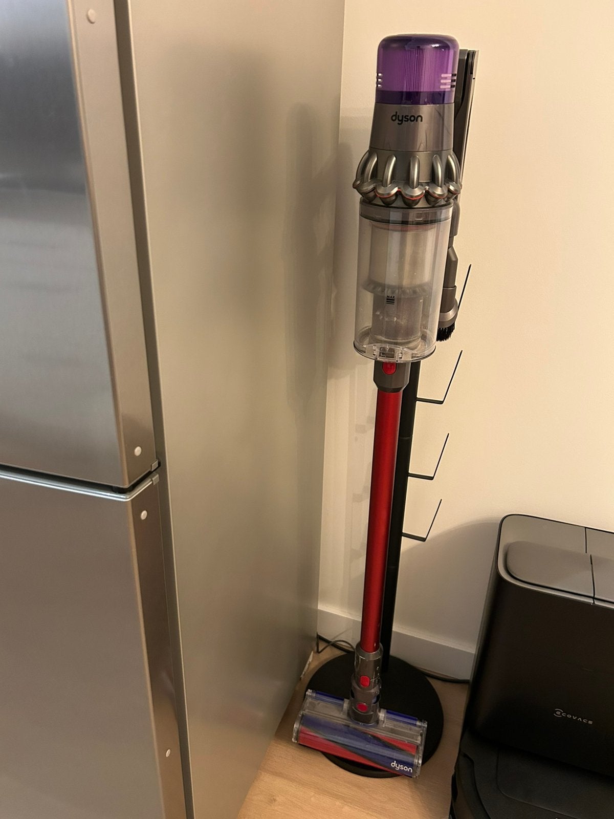 Dyson V11 Fluffy – 1,5 jaar garantie zgnw, Ophalen of Verzenden, Zo goed als nieuw