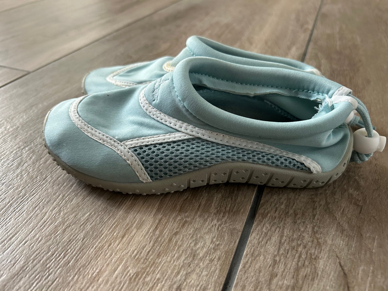 Waterschoenen maat 32, Ophalen of Verzenden, Zo goed als nieuw, Jongen of Meisje, Zwemschoenen