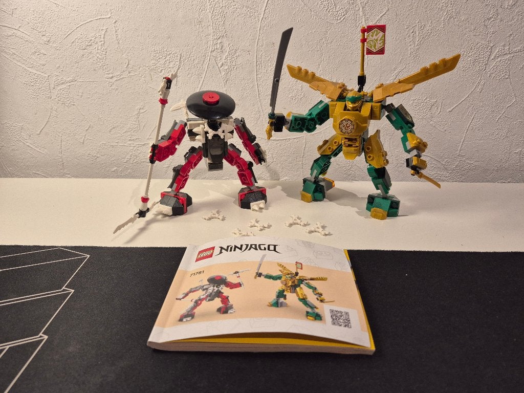 Lego Ninjago 71781 Lloyd's Mech Battle EVO, Gebruikt, Lego, Ophalen of Verzenden, Compleet