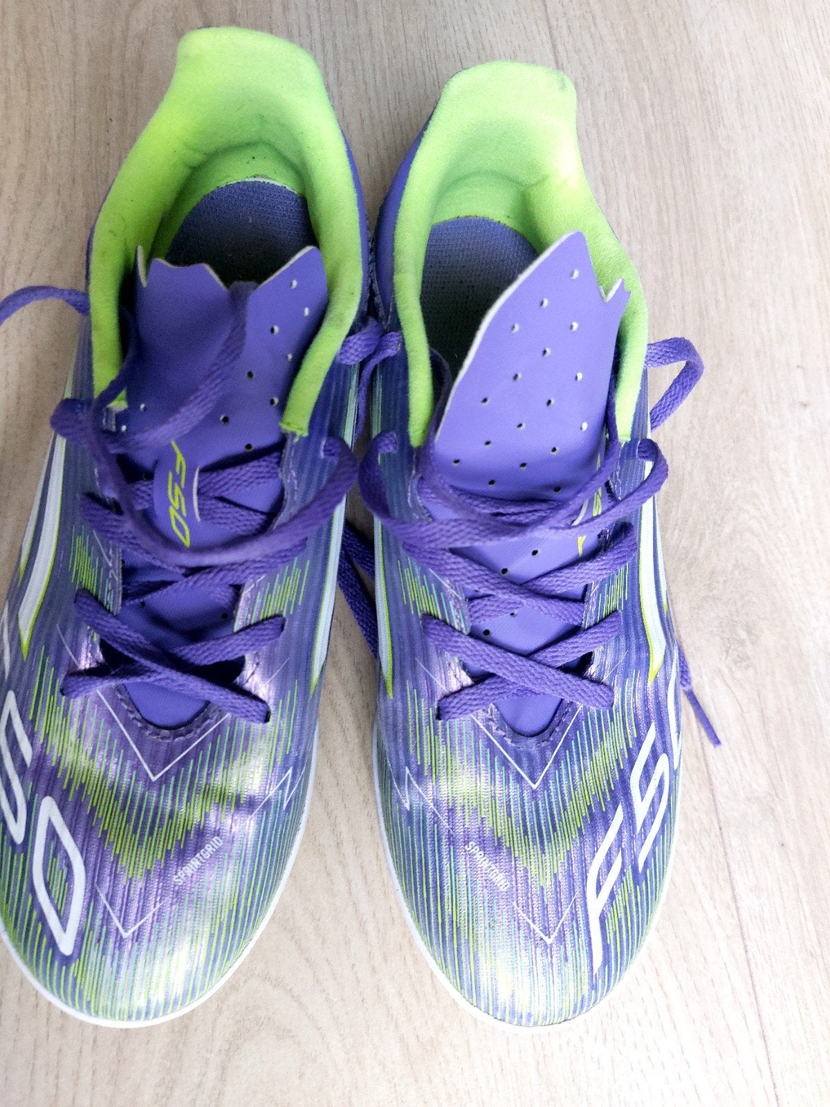 zaalvoetbal schoenen, Ophalen of Verzenden, Zo goed als nieuw, Overige typen, Overige merken