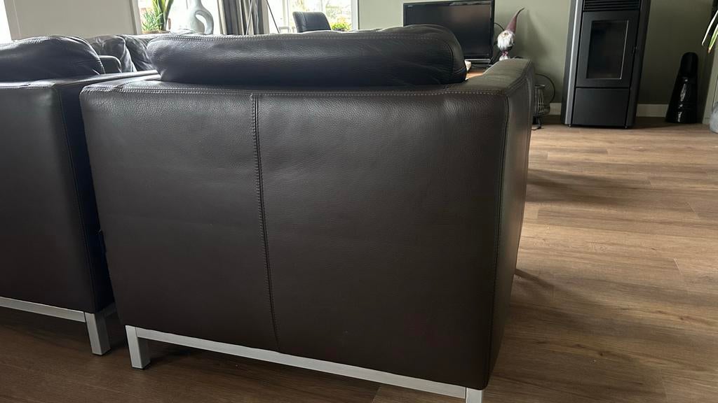 Comfortabele tweepersoons leren bank - Donkerbruin, Ophalen, Gebruikt, 150 tot 200 cm, Tweepersoons