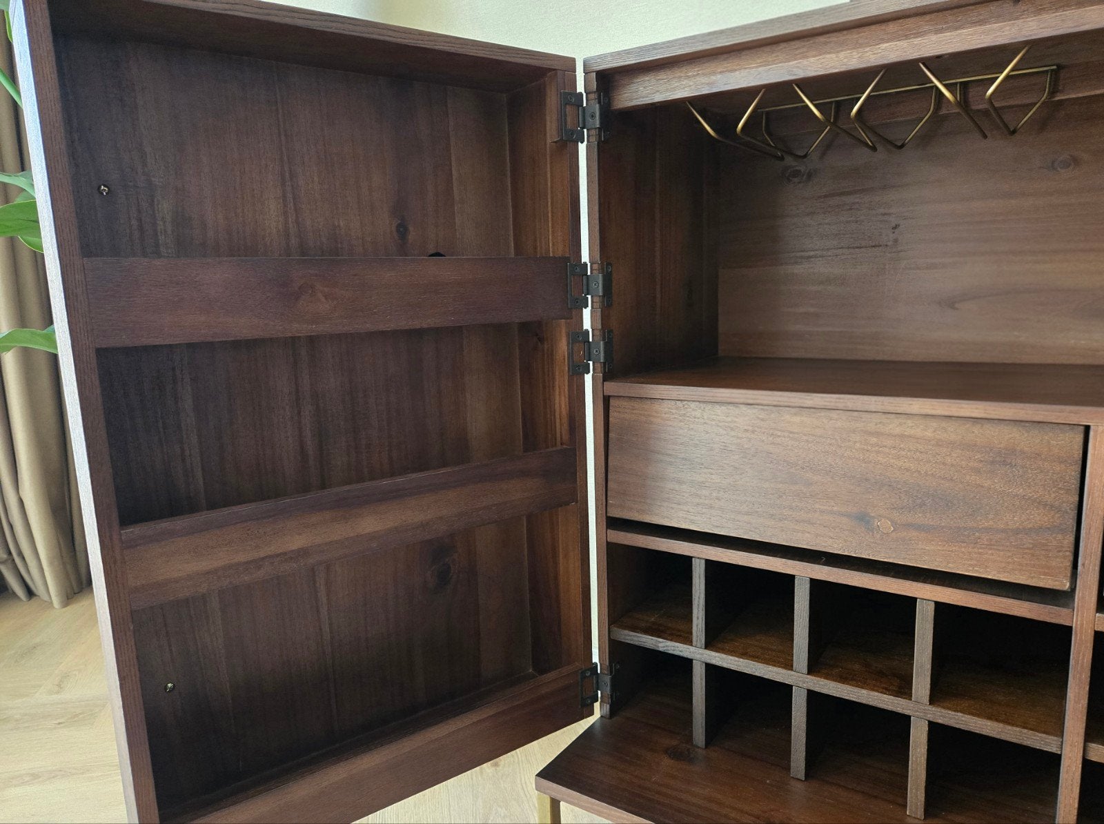 Kast - Dutch Bone Class Cabinet, Huis en Inrichting, Ophalen, Zo goed als nieuw