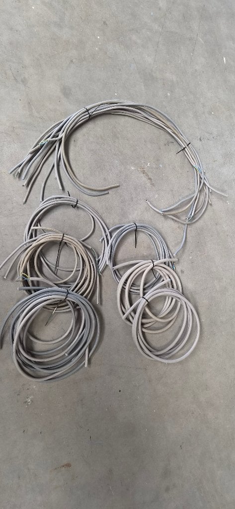restanten kabel YMVK 3 x 2.5 mm / 5 x 2.5 mm  en 5 x 6 mm, Doe-het-zelf en Verbouw, Elektra en Kabels, Ophalen, Nieuw, Overige merken
