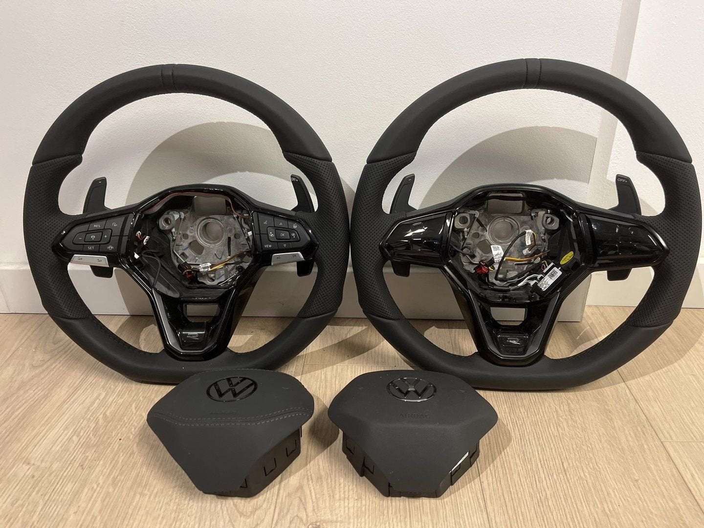 Golf 8 r20 rline stuurwiel nieuw, Auto-onderdelen, Besturing, -, Volkswagen, -, Nieuw