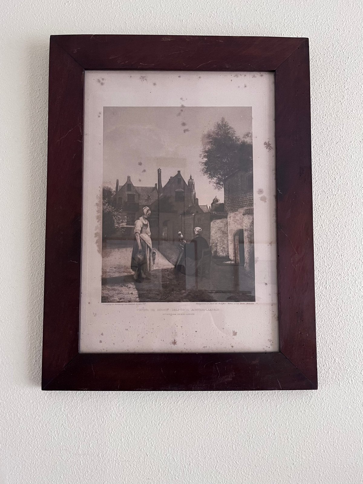 Heliogravure Pieter de Hooch - Delfts Achterplaatsje 1909, Ophalen, Overige technieken, 1900 - 1949, Ingelijst