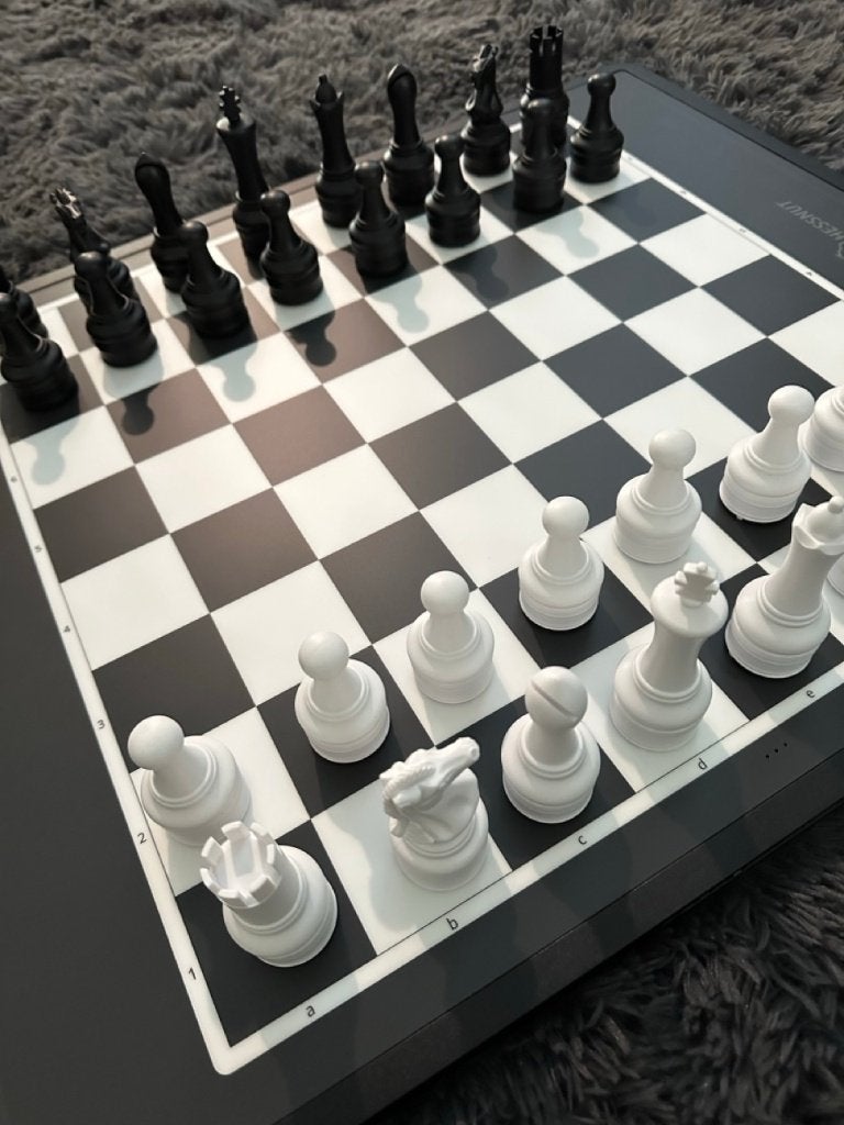 Chessnut move elektronisch schaakbord, Ophalen of Verzenden, Zo goed als nieuw
