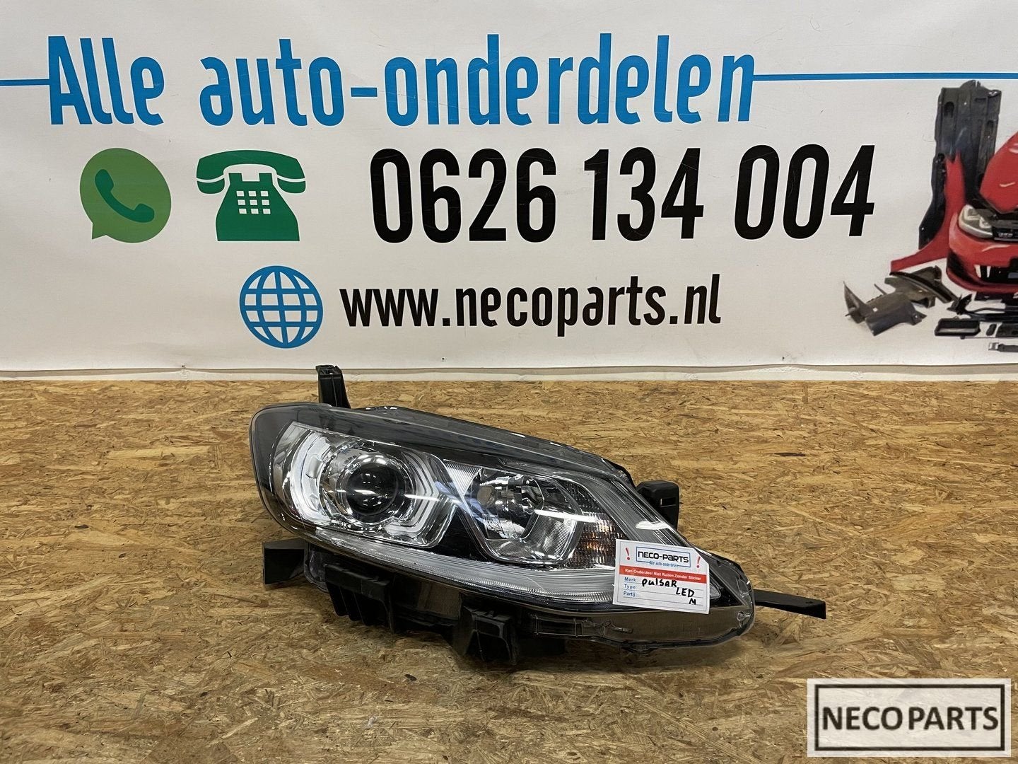 NISSAN PULSAR LED KOPLAMP RECHTS ORIGINEEL 26010-3ZL5A, Gebruikt, -, -, Ophalen of Verzenden