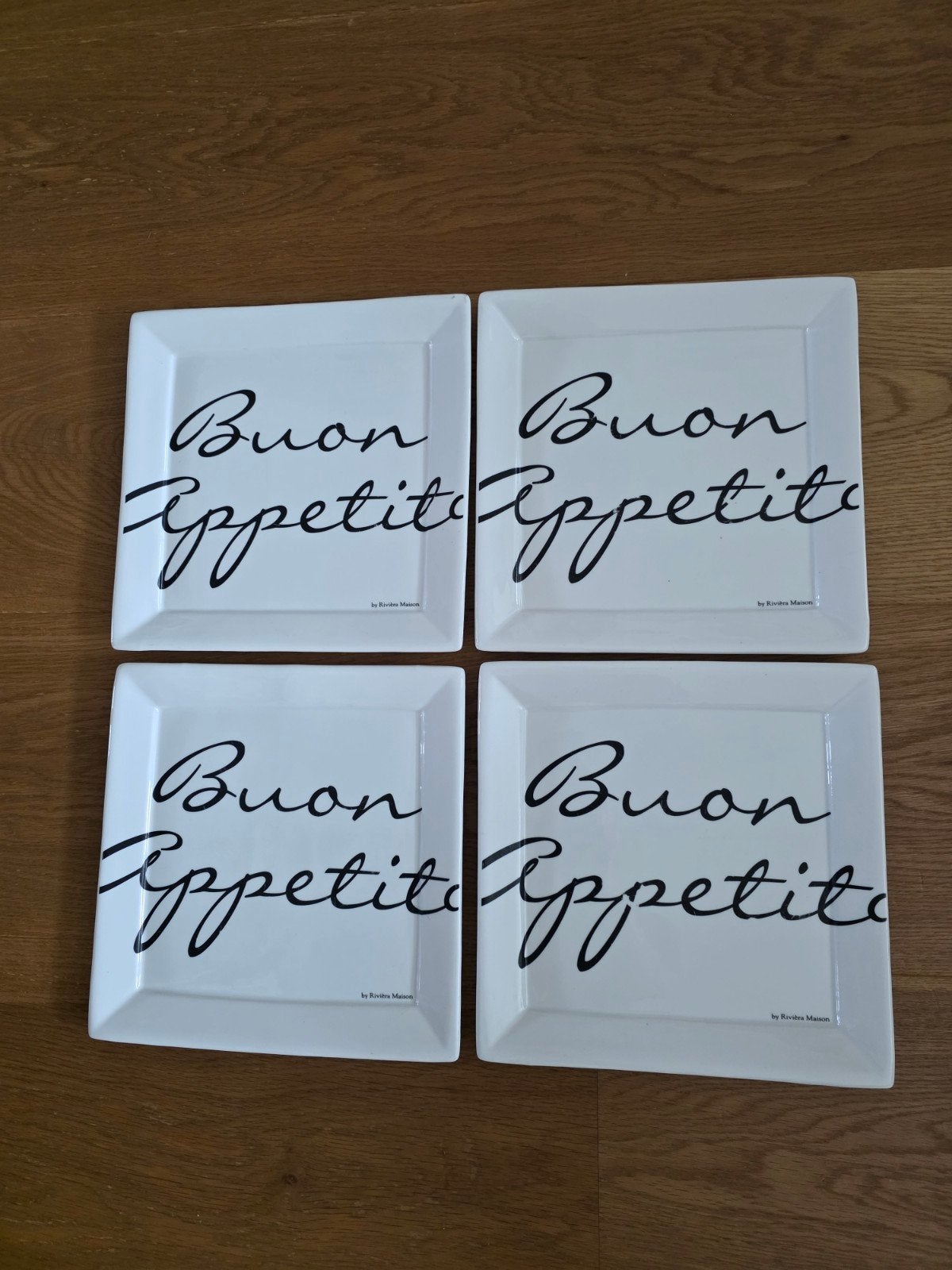 Riviera maison vierkante borden "Buon Appetito" 26x26 cm, Ophalen of Verzenden, Zo goed als nieuw
