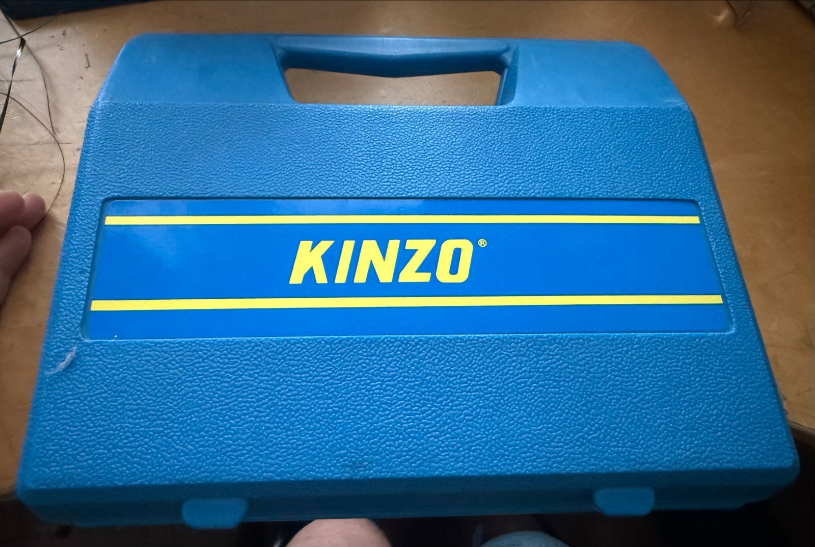 Kinzo Oplaadbare Schroevendraaier Set met Bits en Doppen, Ophalen of Verzenden, Gebruikt, Schroevendraaier, Overige merken