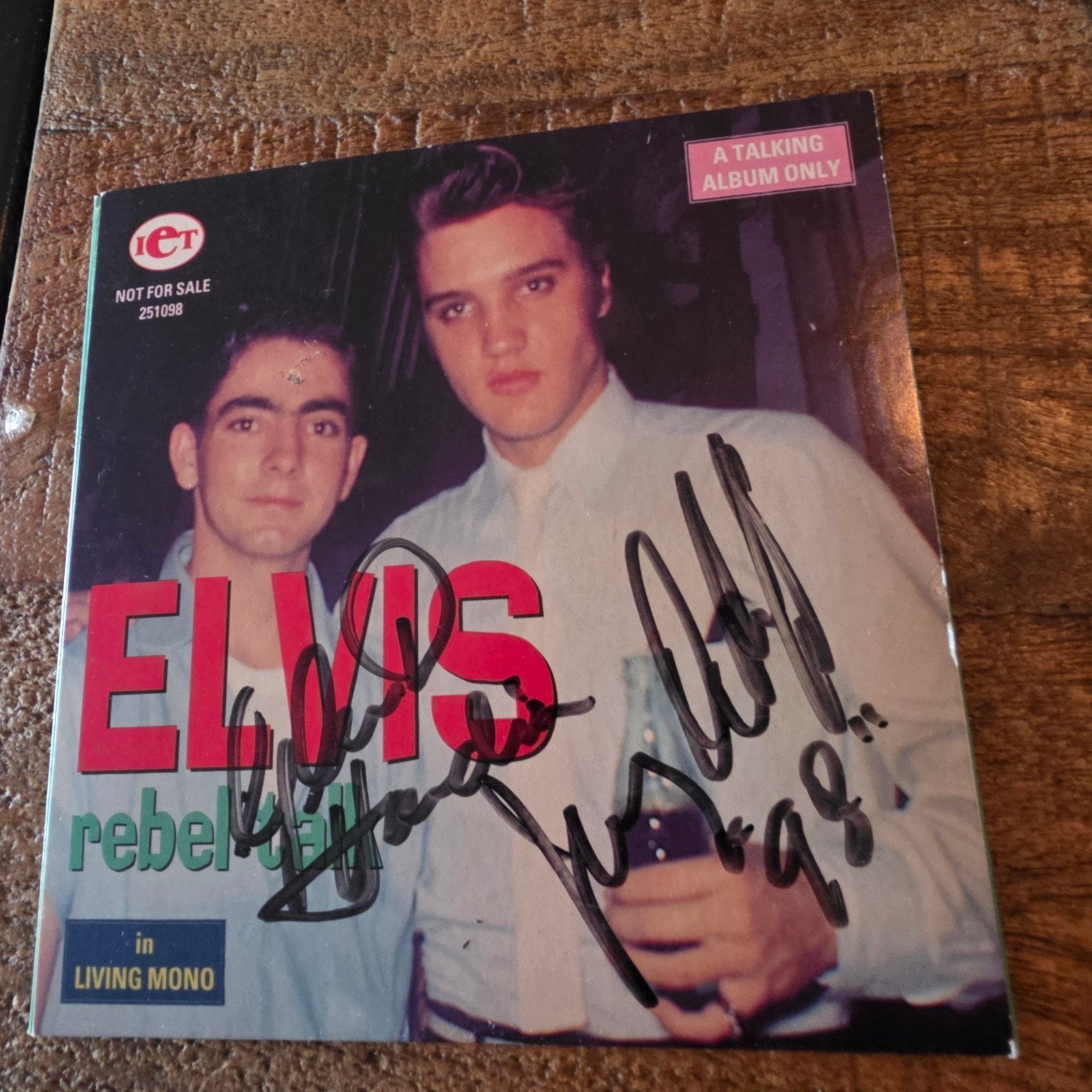 Elvis Presley - A Talking Album Only (Gesigneerd) TCB band, Ophalen of Verzenden, Zo goed als nieuw, Cd of Plaat, Gesigneerd