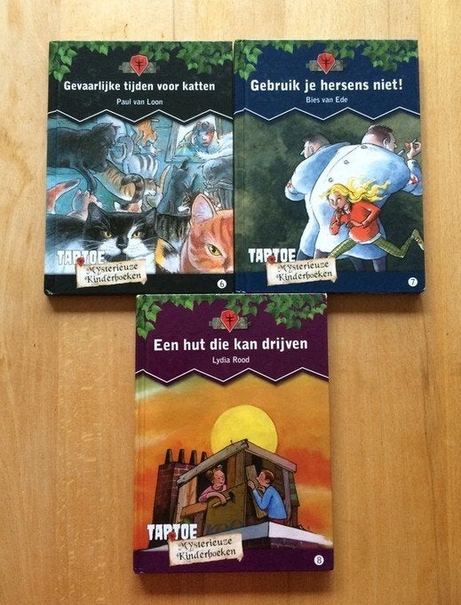 3 boeken uit de serie Mysterieuze Kinderboeken, Fictie algemeen, Paul van Loon, Ophalen of Verzenden, Zo goed als nieuw